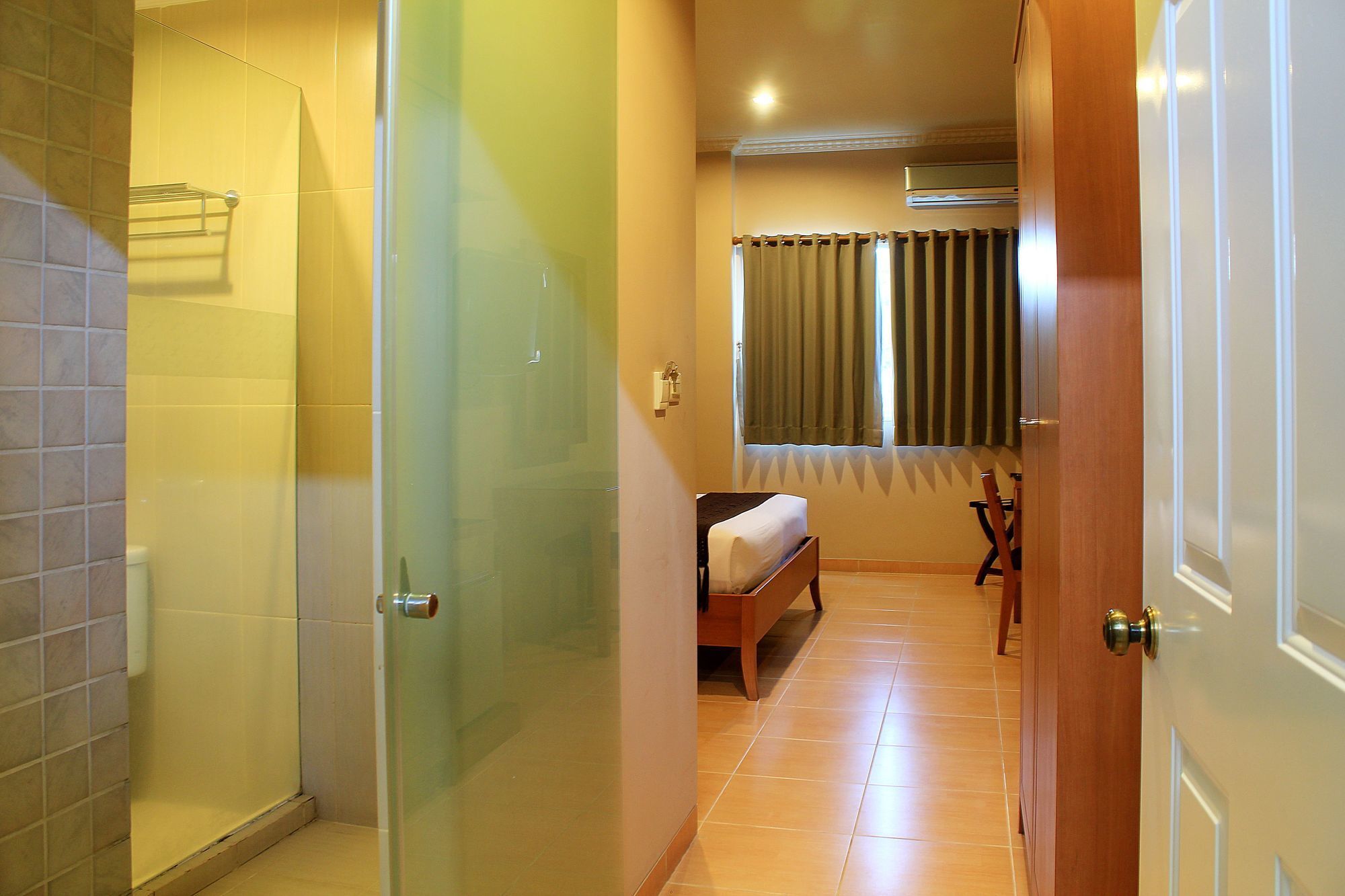 Zen Rooms Bukit Tunggul Bandung Exterior foto